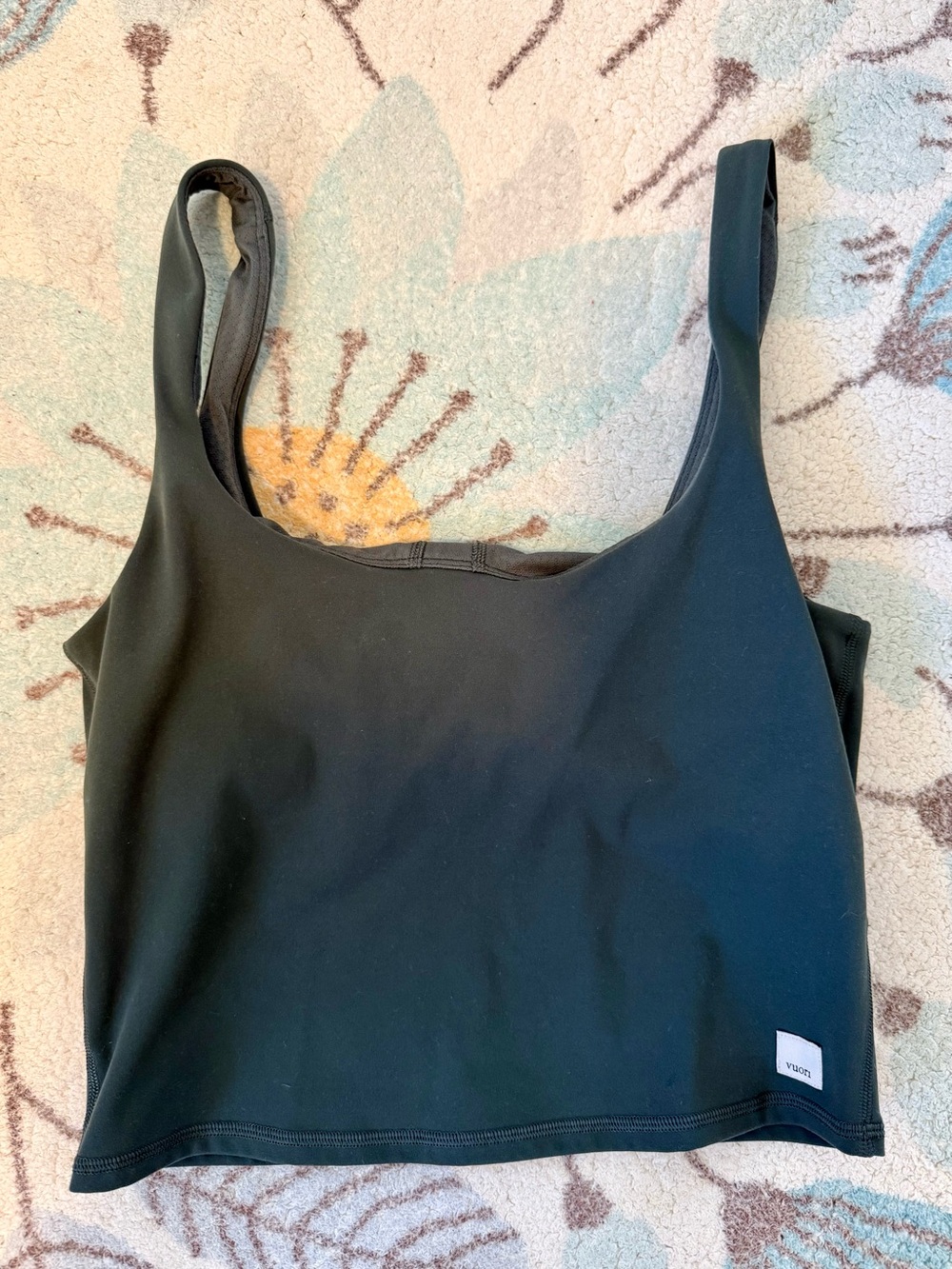 Vuori Cropped Tank Top